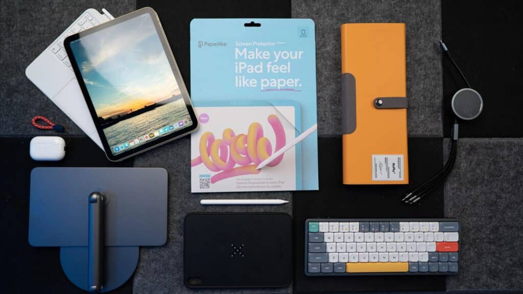5 Essential Tablet Accessories